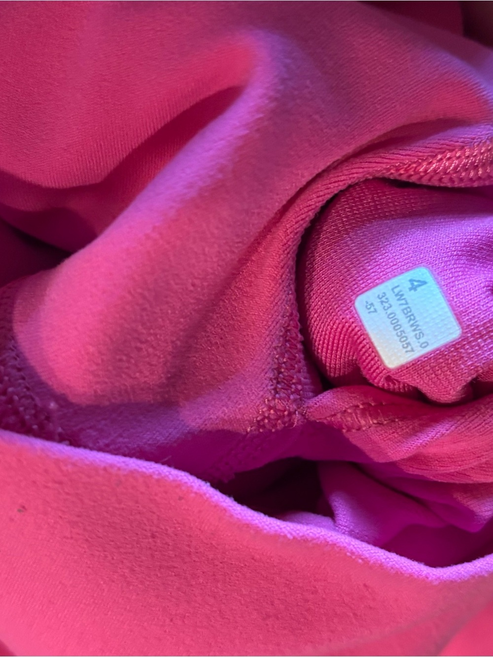 lululemon biker shorts size 4 bright pink - Picture 2 of 4